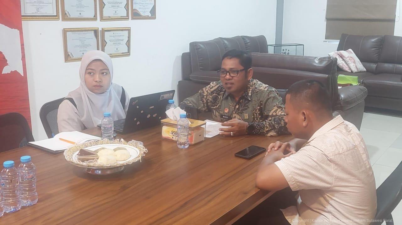 33d9744b-281b-445d-b46d-4f3f47c5442c