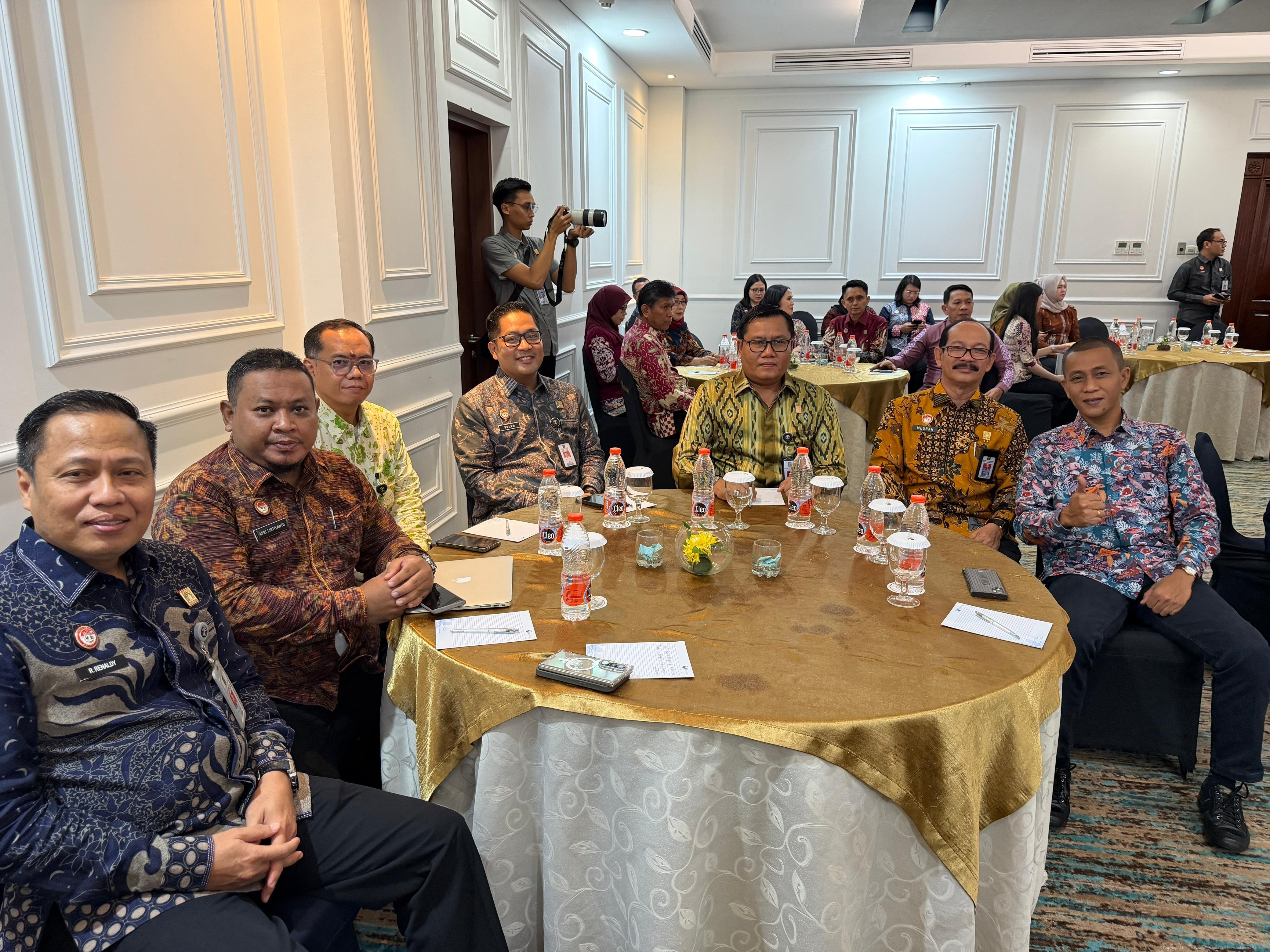 5de7cec3-c8d0-4e21-a6ed-22a05861f2b5