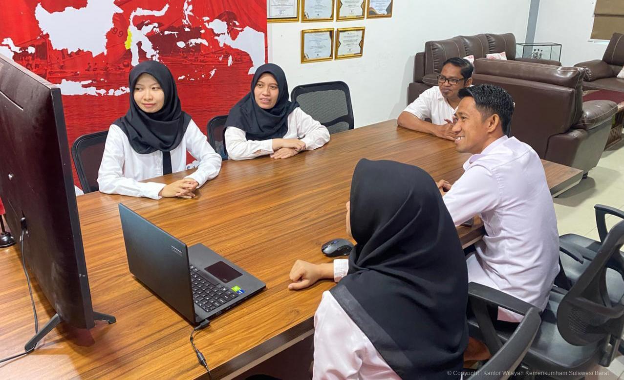 f30d60d9-3f96-4421-ba88-7b2244fd0d59