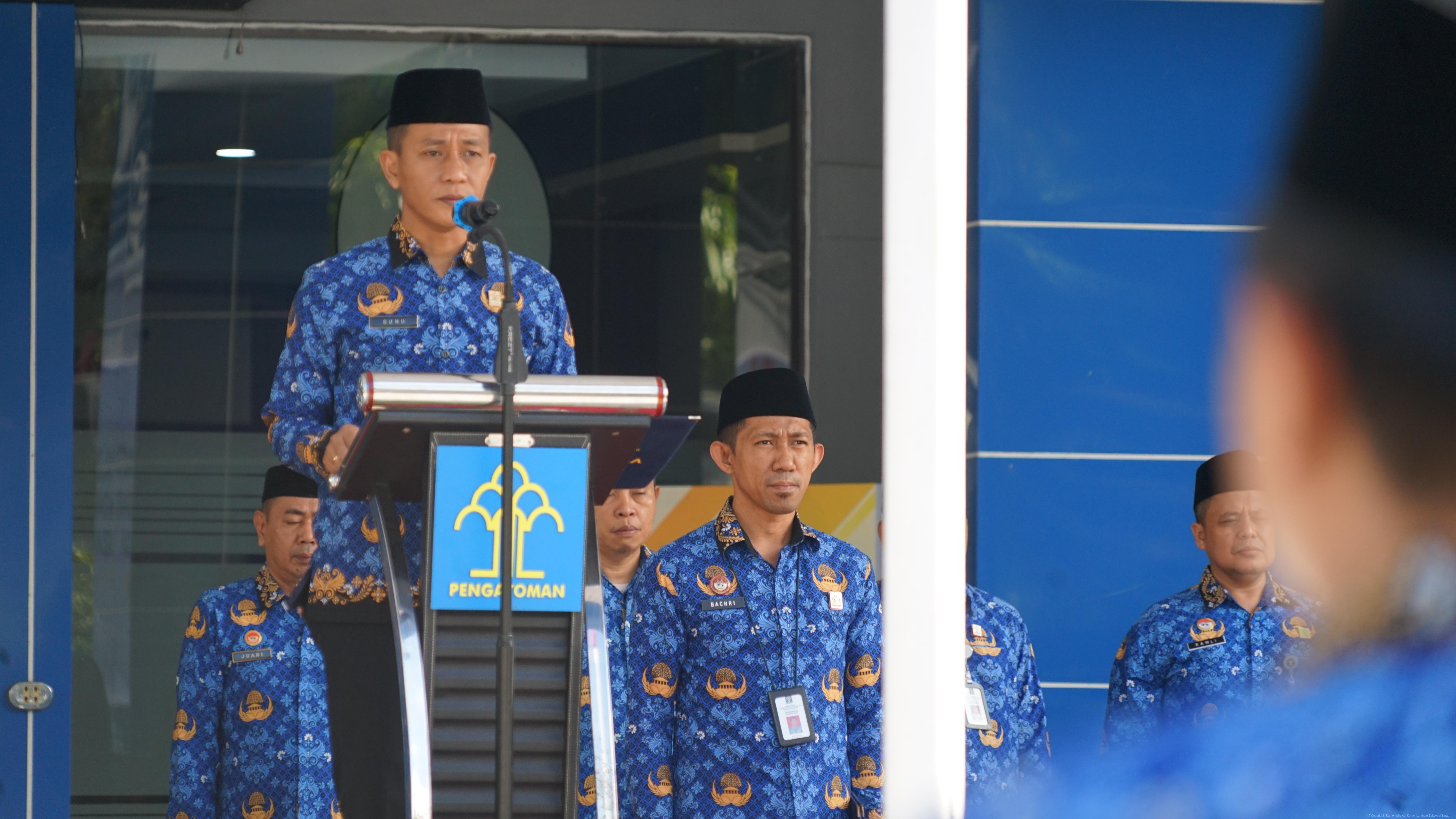Peringati Hari Kebangkitan Nasional ke-117, Kakanwil Kemenkum Sulbar Ajak Jajaran Jaga Semangat Kebangkitan Dengan Bekerja  Profesional
