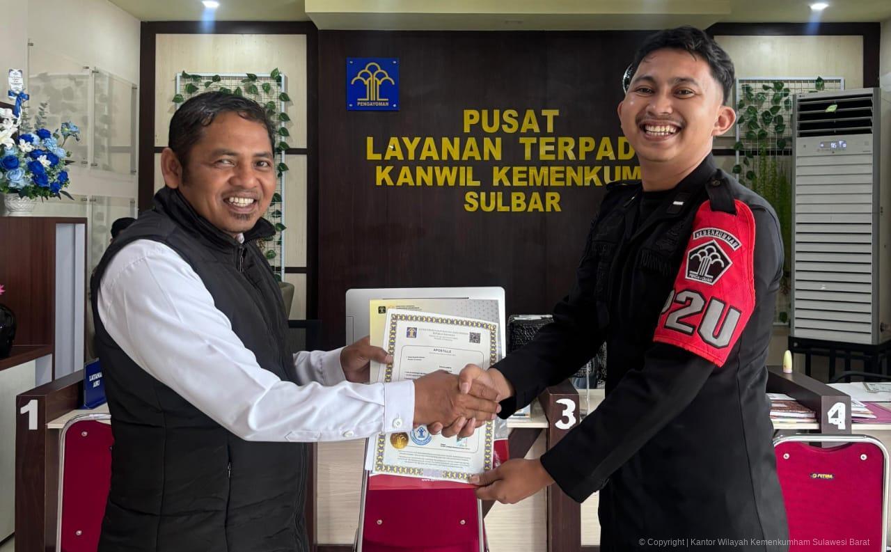 a43595fa 6fce 4327 baf0 e6d34e66cd66