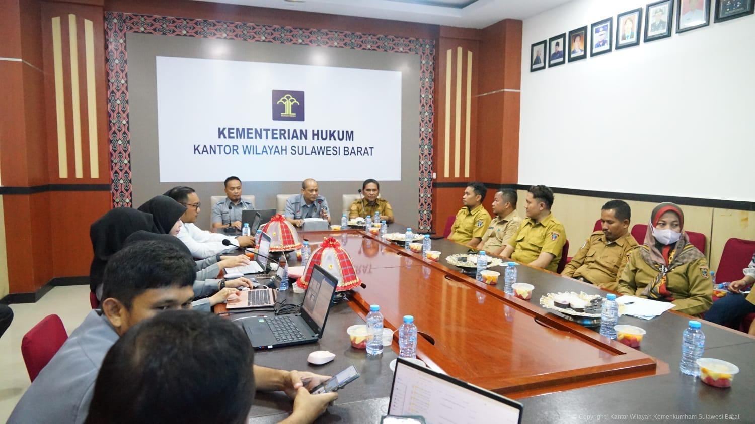 e114f445 1e8f 45fd 88c5 a6ab2cb37d00